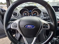 Personenauto ford, fiesta 1.6, zwart, bouwjaar 2013 - afbeelding 17 van  45
