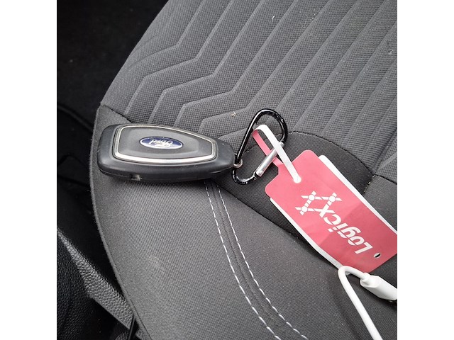 Personenauto ford, fiesta 1.6, zwart, bouwjaar 2013 - afbeelding 20 van  45