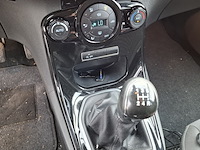 Personenauto ford, fiesta 1.6, zwart, bouwjaar 2013 - afbeelding 24 van  45