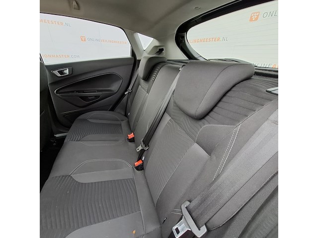 Personenauto ford, fiesta 1.6, zwart, bouwjaar 2013 - afbeelding 27 van  45