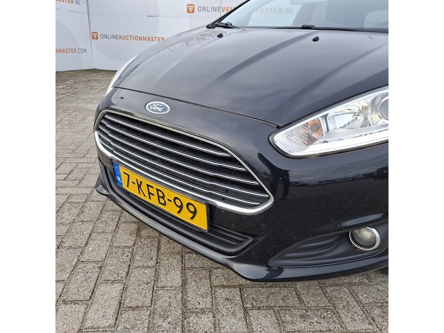 Personenauto ford, fiesta 1.6, zwart, bouwjaar 2013 - afbeelding 40 van  45