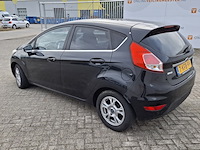 Personenauto ford, fiesta 1.6, zwart, bouwjaar 2013 - afbeelding 43 van  45