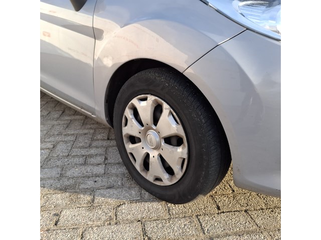 Personenauto ford, fiesta 1.6tdci, grijs, bouwjaar 2012 - afbeelding 6 van  51