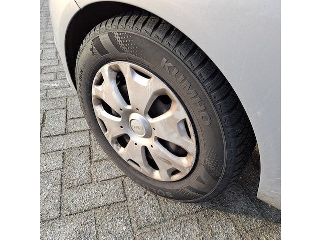 Personenauto ford, fiesta 1.6tdci, grijs, bouwjaar 2012 - afbeelding 51 van  51