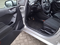 Personenauto, ford, fiesta - afbeelding 16 van  46