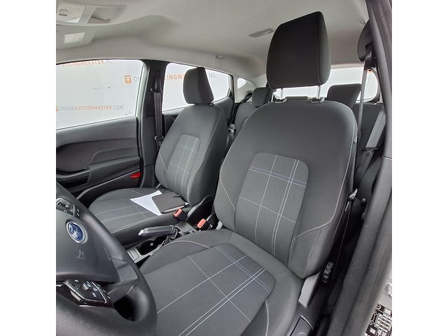 Personenauto, ford, fiesta - afbeelding 18 van  46