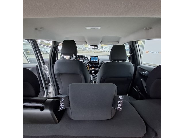 Personenauto, ford, fiesta - afbeelding 30 van  46