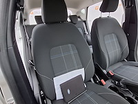 Personenauto, ford, fiesta - afbeelding 36 van  46