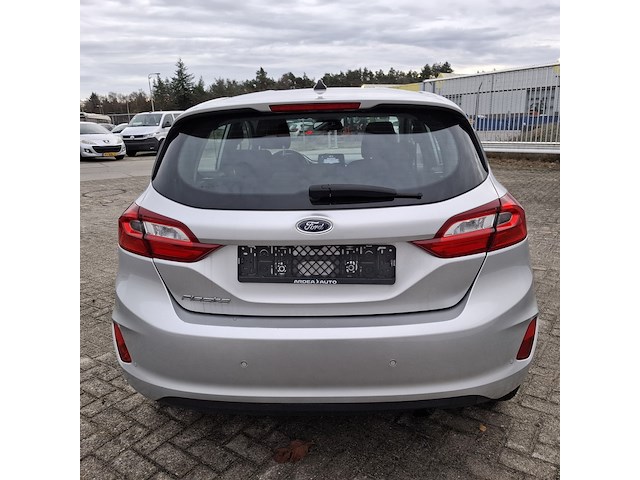 Personenauto, ford, fiesta - afbeelding 43 van  46