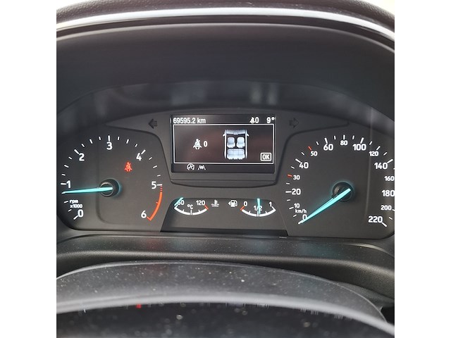 Personenauto, ford, fiesta - afbeelding 19 van  46