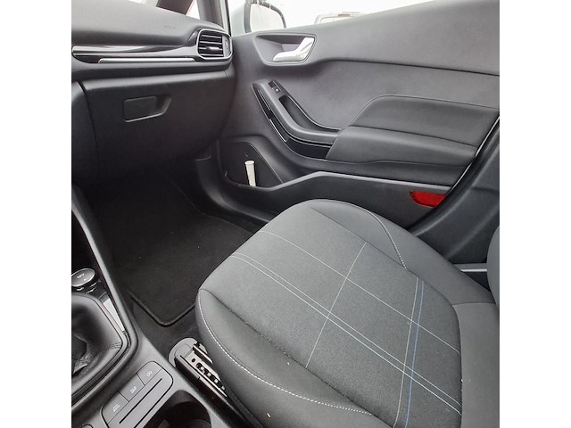 Personenauto, ford, fiesta - afbeelding 30 van  46