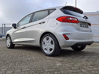 Personenauto, ford, fiesta - afbeelding 9 van  48