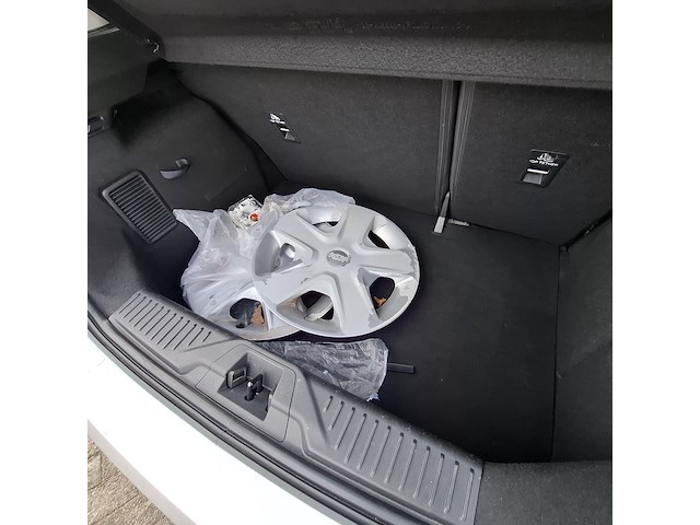 Personenauto, ford, fiesta - afbeelding 31 van  48