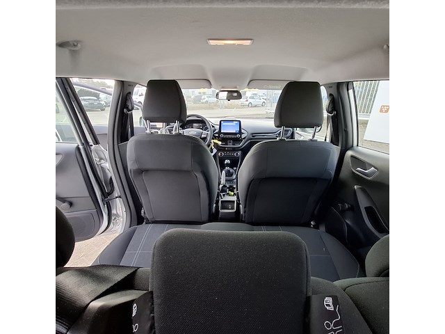 Personenauto, ford, fiesta - afbeelding 32 van  48