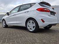 Personenauto, ford, fiesta - afbeelding 16 van  46