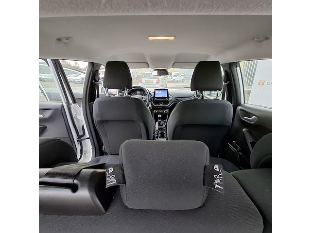 Personenauto, ford, fiesta - afbeelding 36 van  46
