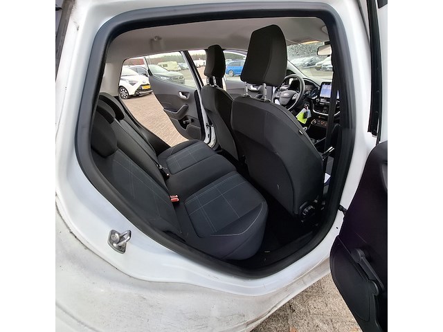 Personenauto, ford, fiesta - afbeelding 37 van  46