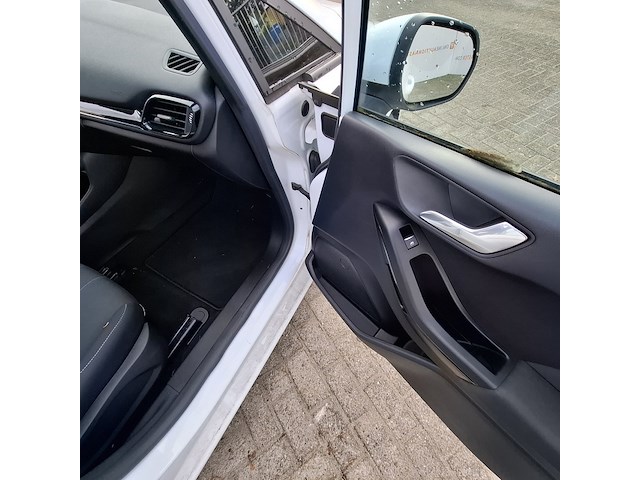 Personenauto, ford, fiesta - afbeelding 39 van  46