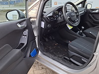 Personenauto, ford, fiesta - afbeelding 22 van  47
