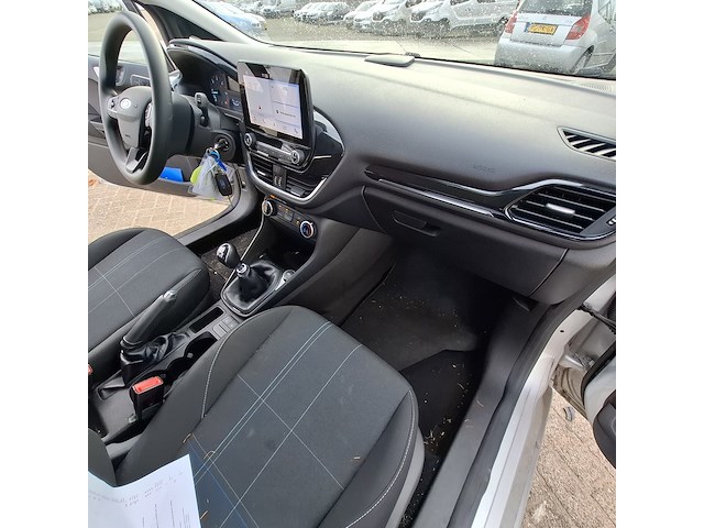 Personenauto, ford, fiesta - afbeelding 41 van  47