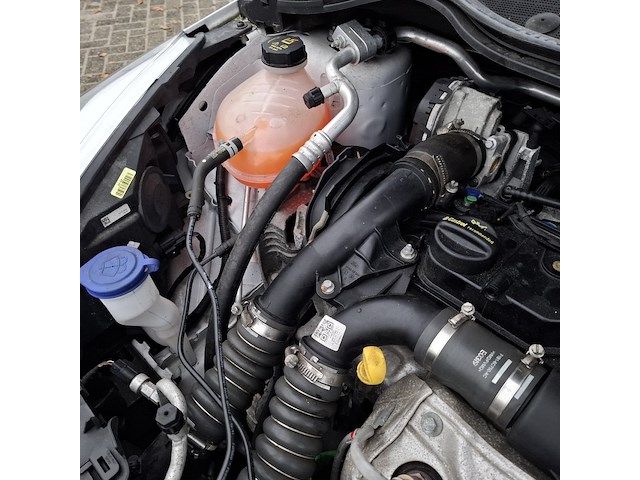 Personenauto, ford, fiesta - afbeelding 22 van  47