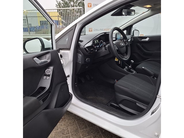 Personenauto, ford, fiesta - afbeelding 23 van  47