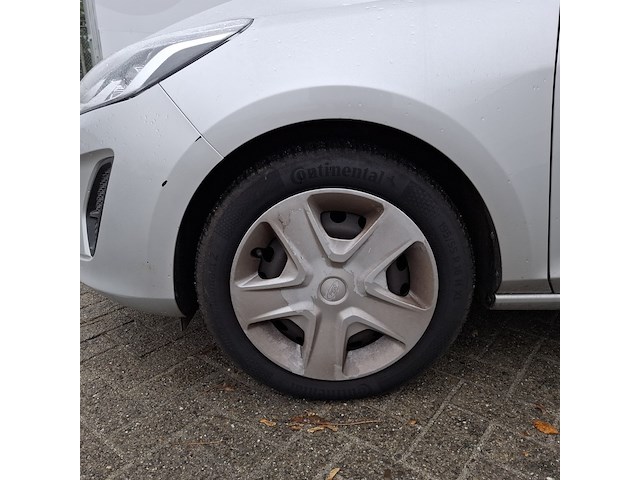 Personenauto, ford, fiesta - afbeelding 11 van  49