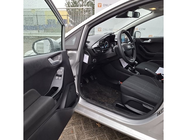 Personenauto, ford, fiesta - afbeelding 24 van  49