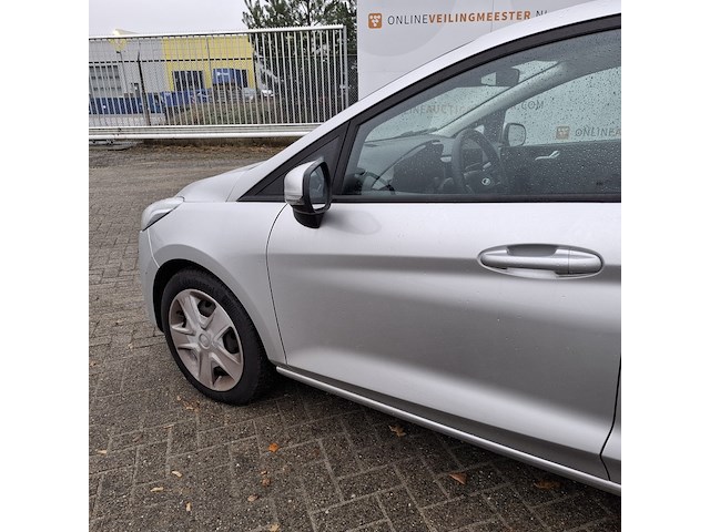 Personenauto, ford, fiesta - afbeelding 8 van  49