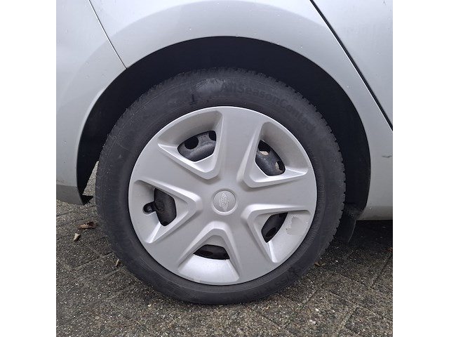 Personenauto, ford, fiesta - afbeelding 11 van  46