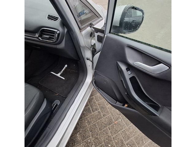 Personenauto, ford, fiesta - afbeelding 39 van  46