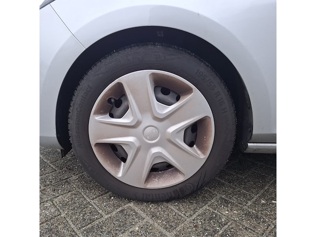 Personenauto, ford, fiesta - afbeelding 8 van  46