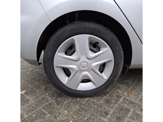 Personenauto, ford, fiesta - afbeelding 13 van  48