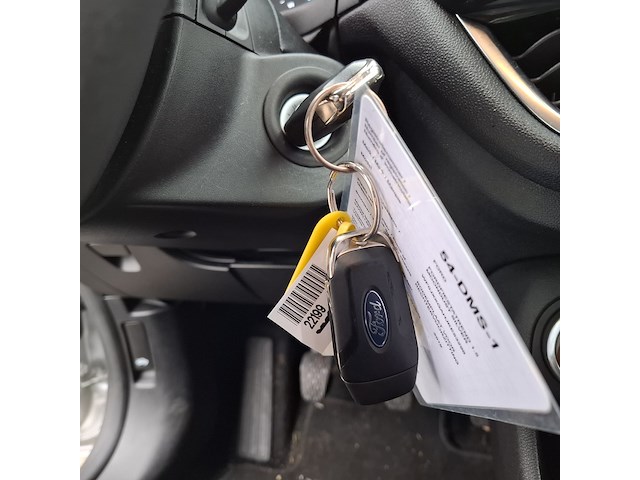 Personenauto, ford, fiesta - afbeelding 30 van  48