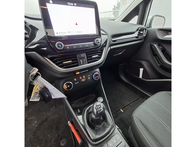 Personenauto, ford, fiesta - afbeelding 33 van  48