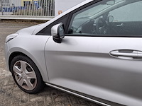 Personenauto, ford, fiesta - afbeelding 8 van  48