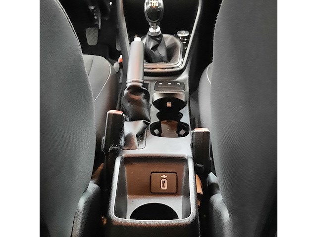 Personenauto, ford, fiesta - afbeelding 16 van  30