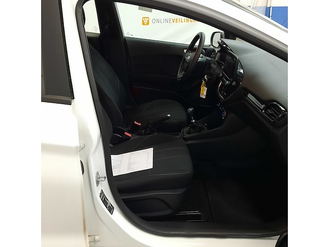 Personenauto, ford, fiesta - afbeelding 21 van  30