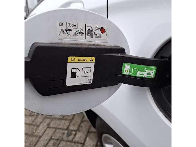 Personenauto, ford, fiesta - afbeelding 43 van  49