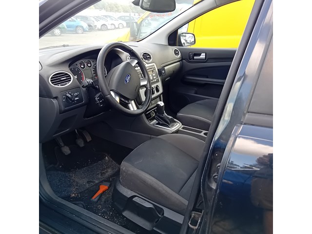 Personenauto, ford, focus, 1.6-16v first edition, zwart, 2005 - afbeelding 10 van  13
