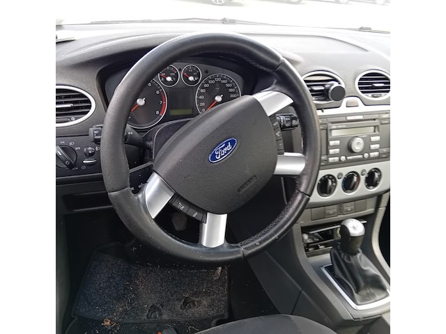 Personenauto, ford, focus, 1.6-16v first edition, zwart, 2005 - afbeelding 12 van  13