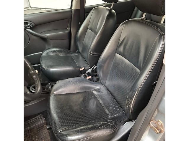 Personenauto, ford, focus, 1.6-16v futura, 2004 - afbeelding 5 van  31