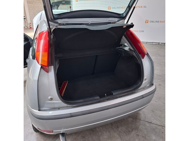 Personenauto, ford, focus, 1.6-16v futura, 2004 - afbeelding 16 van  31