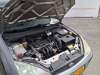 Personenauto, ford, focus, 1.6-16v futura, 2004 - afbeelding 19 van  31
