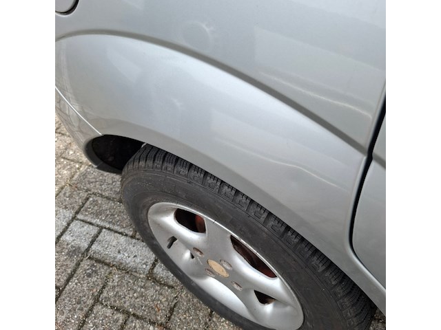 Personenauto, ford, focus, 1.6-16v futura, 2004 - afbeelding 24 van  31