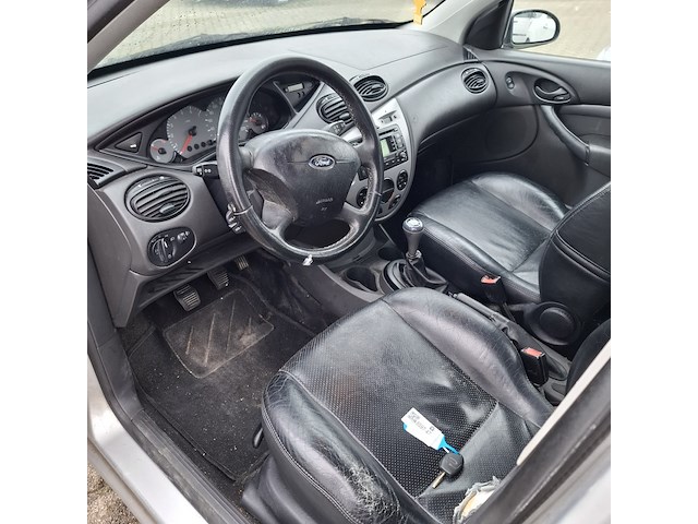 Personenauto, ford, focus, 1.6-16v futura, 2005 - afbeelding 6 van  9