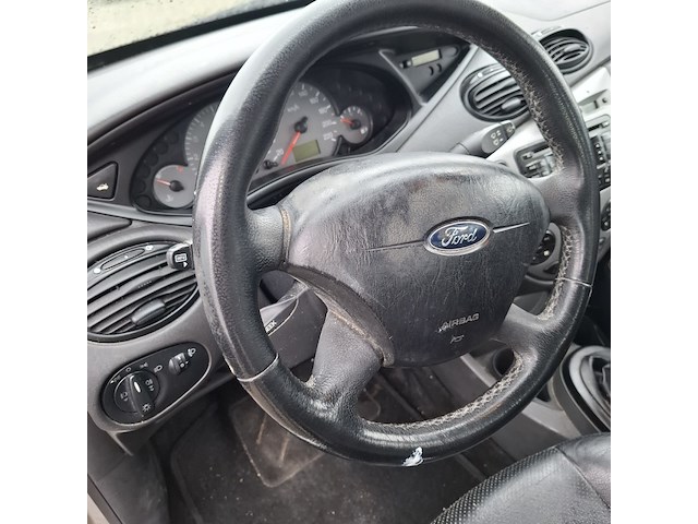 Personenauto, ford, focus, 1.6-16v futura, 2005 - afbeelding 8 van  9