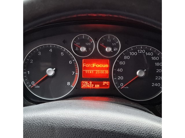 Personenauto, ford, focus, 1.6-16v futura, 2007 - afbeelding 24 van  51