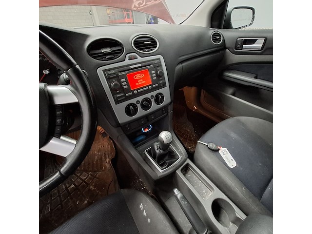 Personenauto, ford, focus, 1.6-16v futura, 2007 - afbeelding 29 van  51