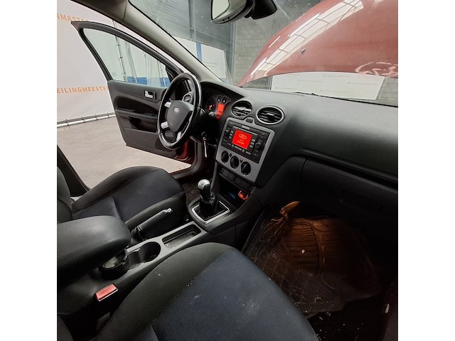 Personenauto, ford, focus, 1.6-16v futura, 2007 - afbeelding 37 van  51